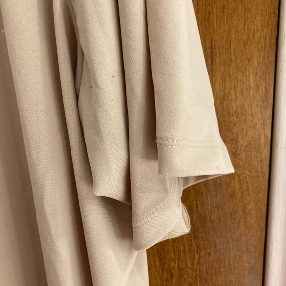 Susan Graver Liquid Knit Short Sleeve Cardigan & Sleevelress Tank - Picture 4 of 8